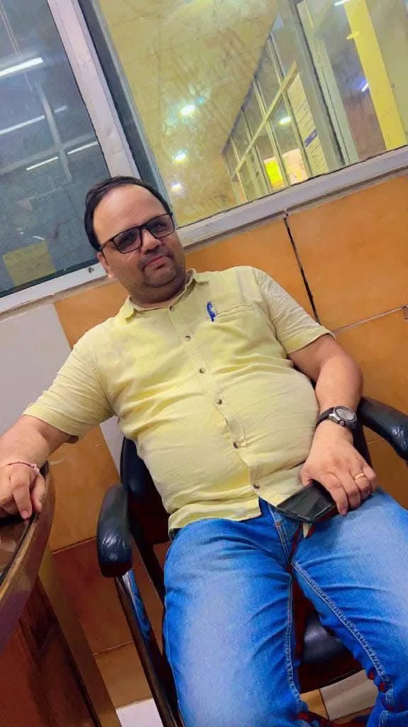MR. KAPIL SINGH